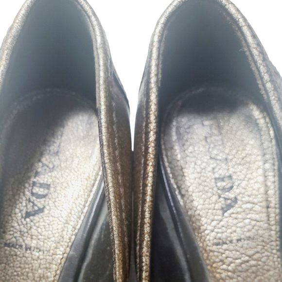 PRADA POINTED TOE PUMPS SIZE 37/US 7 M - Picture 6 of 11